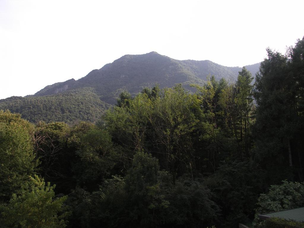 La Casa Del Borgo Acomodação com café da manhã Brissago-Valtravaglia Quarto foto